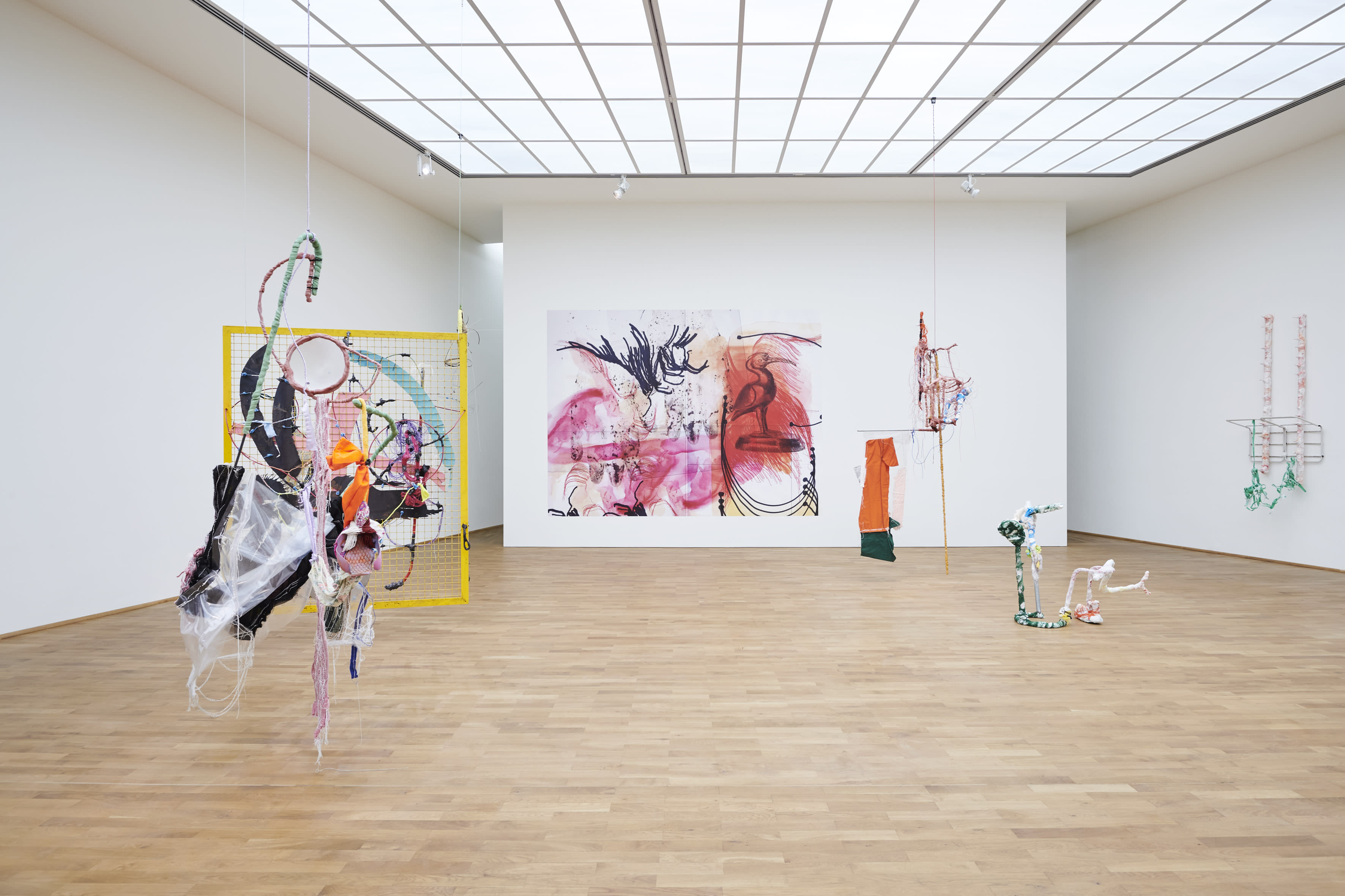Julien Creuzet, “Frank Walter – A Retrospective”, installation view, Museum für Moderne Kunst, Frankfurt am Main, Germany, 2020. Courtesy of the artist and High Art, Paris. (05/2021)