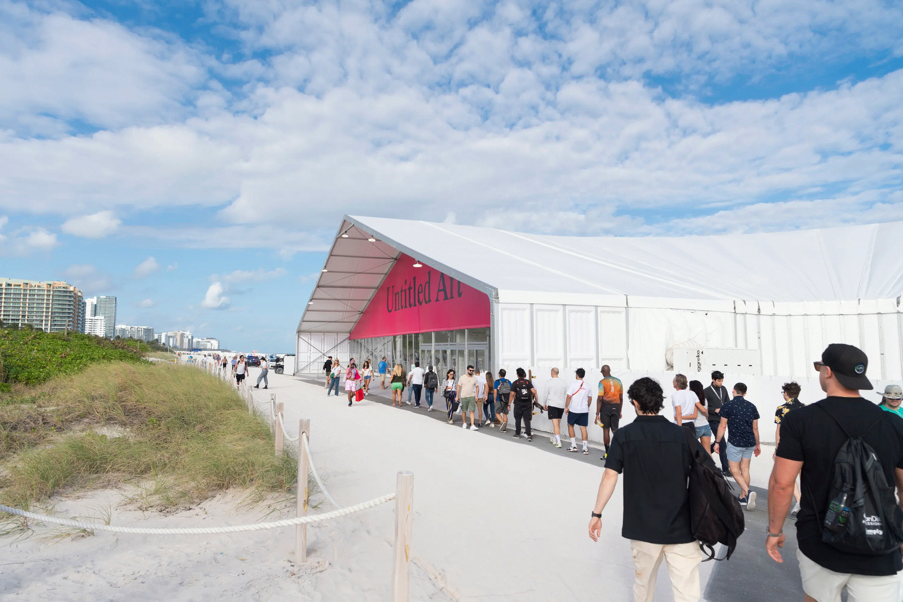 Courtesy of Untitled, people lining up outside of Untitled Art Fair. 