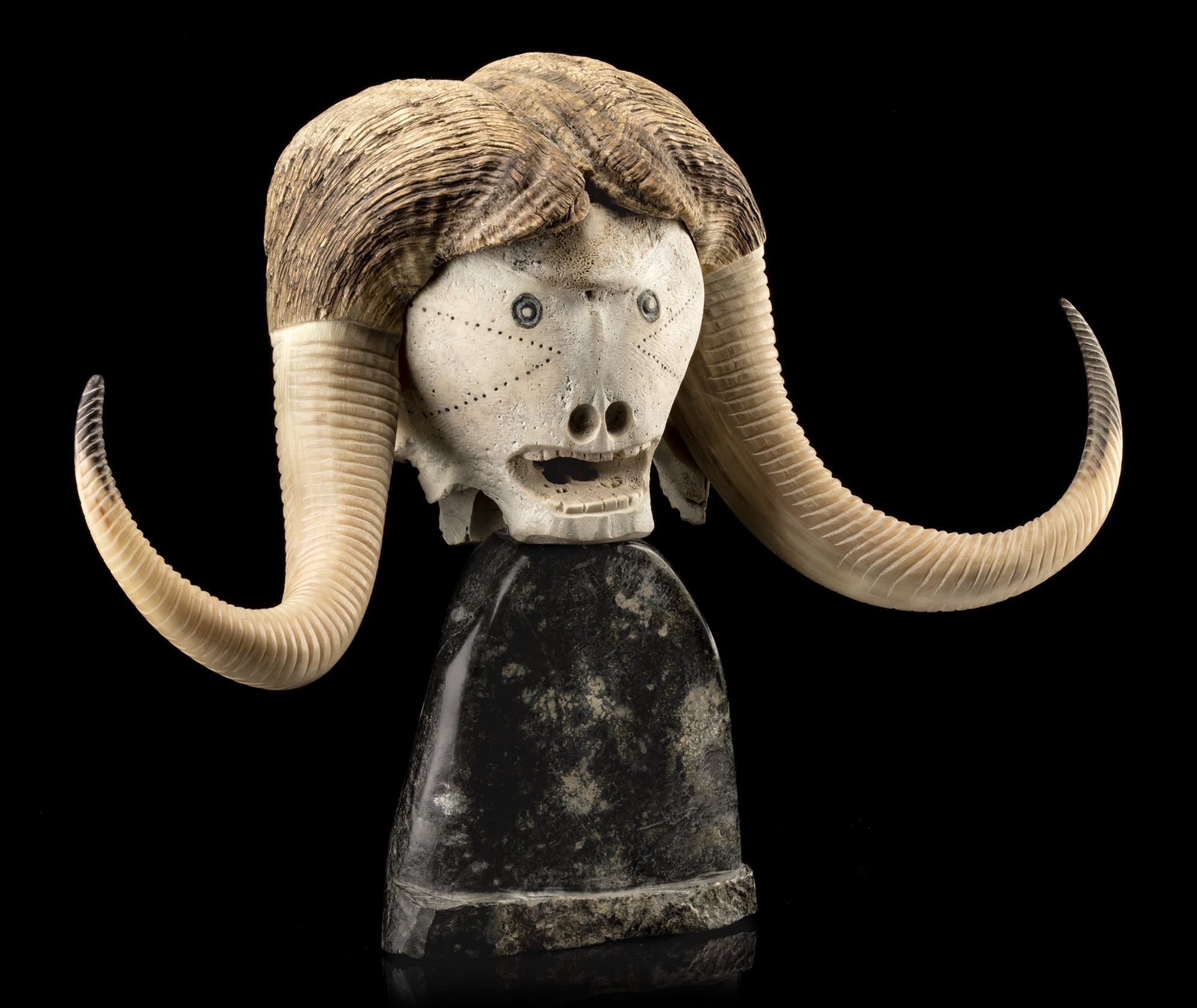 Lot 116 - Muskox Shaman1