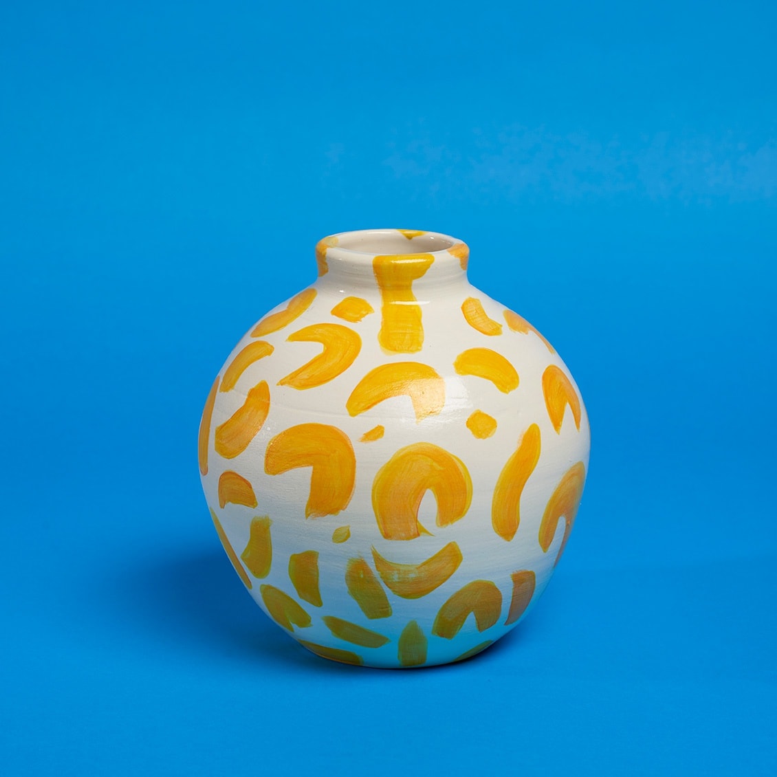 Anna Valdez, yellow on white pattern vase