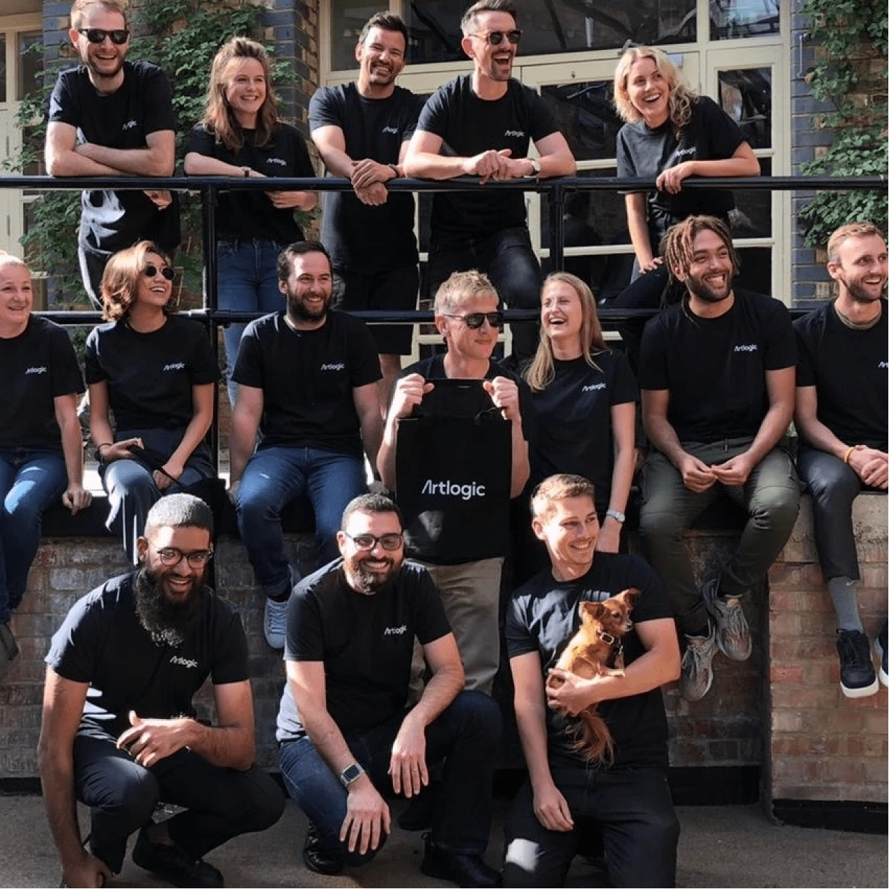 Team photo of Artlogic employees