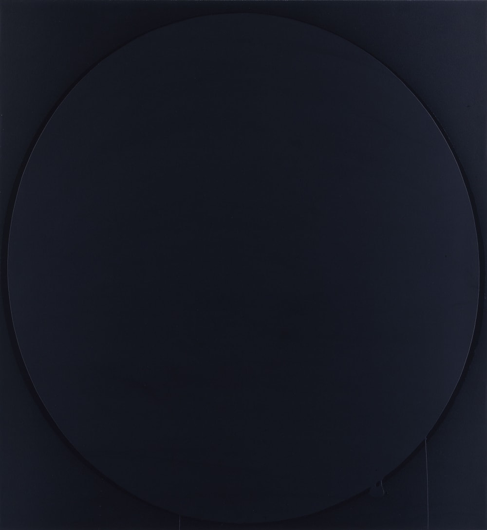 Oval: black, 2002