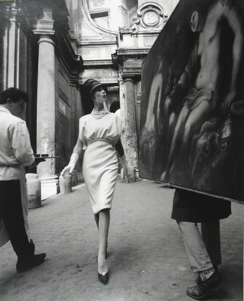 William Klein, Simone + Painting + Coffee, Rome, 1960