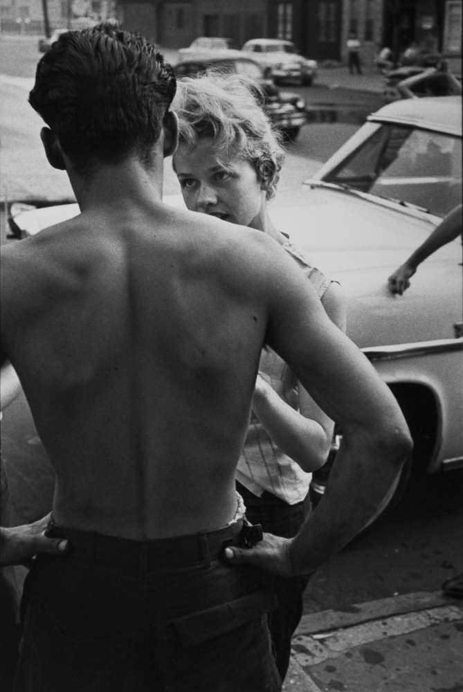 Bruce Davidson, Brooklyn Gang (couple standing in street), 1959