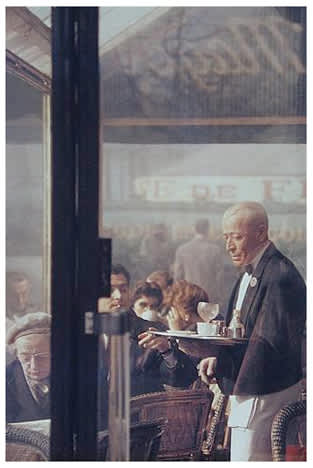 Saul Leiter, Waiter, Paris, 1958