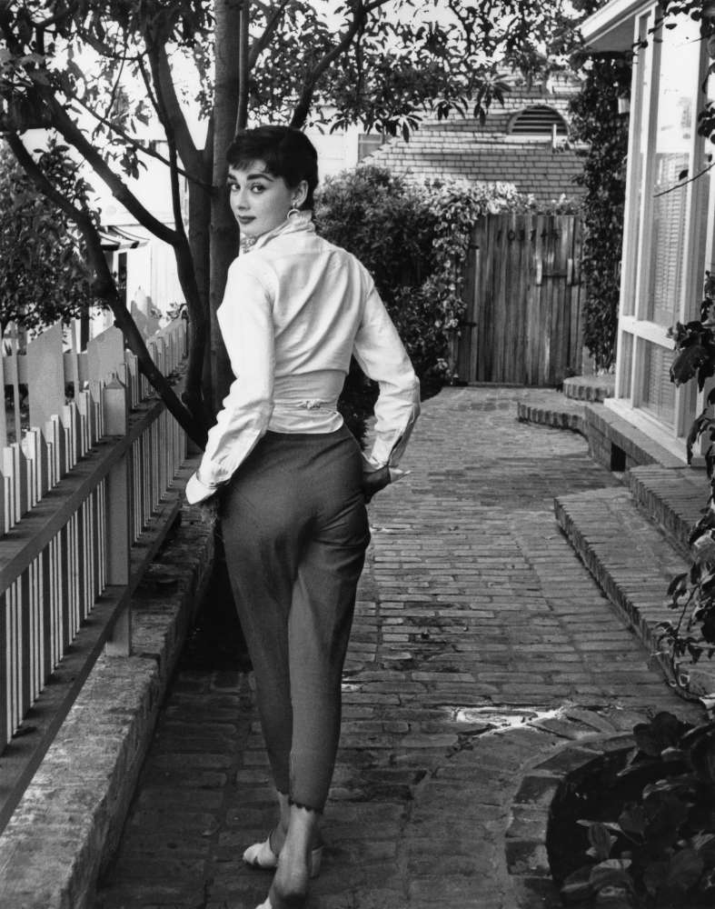 Mark Shaw, Audrey Hepburn Walking Away, 1953