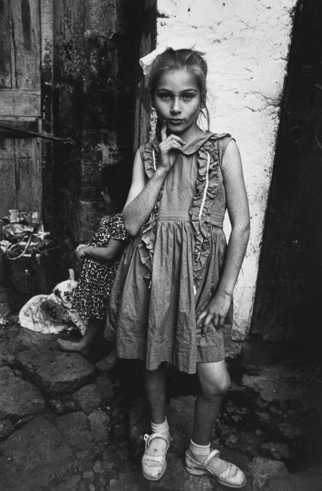 Mary Ellen Mark, Street Child, Trabzon, Turkey, 1965