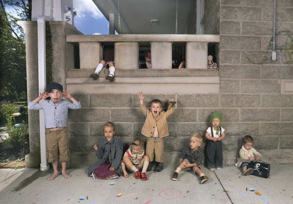 Julie Blackmon, Line-up, 2009