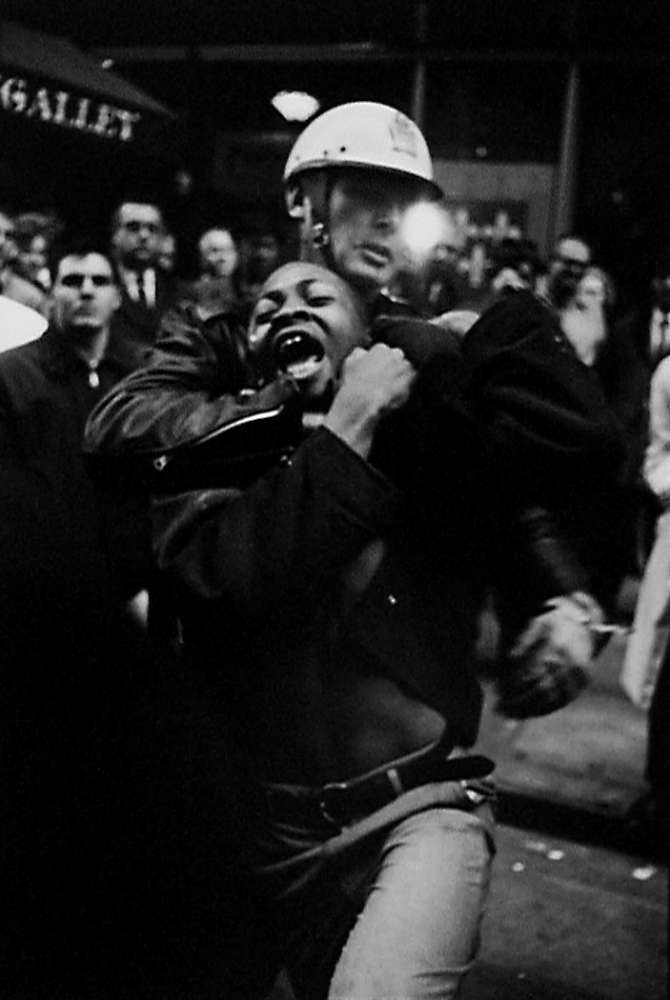 Danny Lyon, Civil Rights Series, Taylor Washington is arrested in Atlanta, 1963