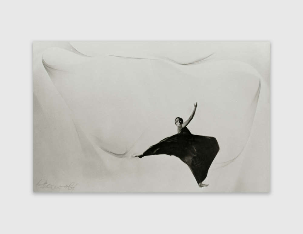 Lotte Jacobi, Dancer #16, Pauline Koner, New York, 1937