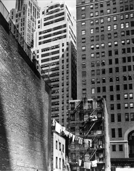 Berenice Abbott, Construction Old and New (38 Greenwich Street from 37 Washington Street), 1936