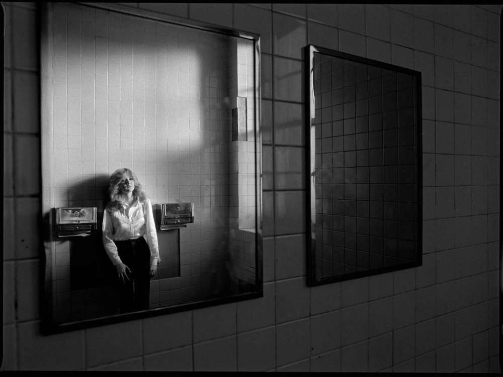 Joseph Szabo, Girl in the Mirror, 1993