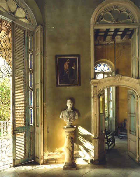 Andrew Moore, Casa Veraniega, Galleria, Havana, Cuba, 1998