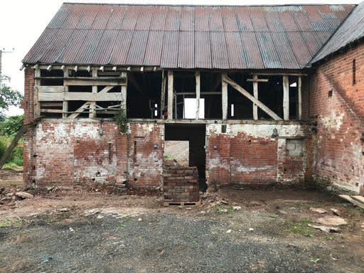 Historic Herefordshire barns being restored to former glory