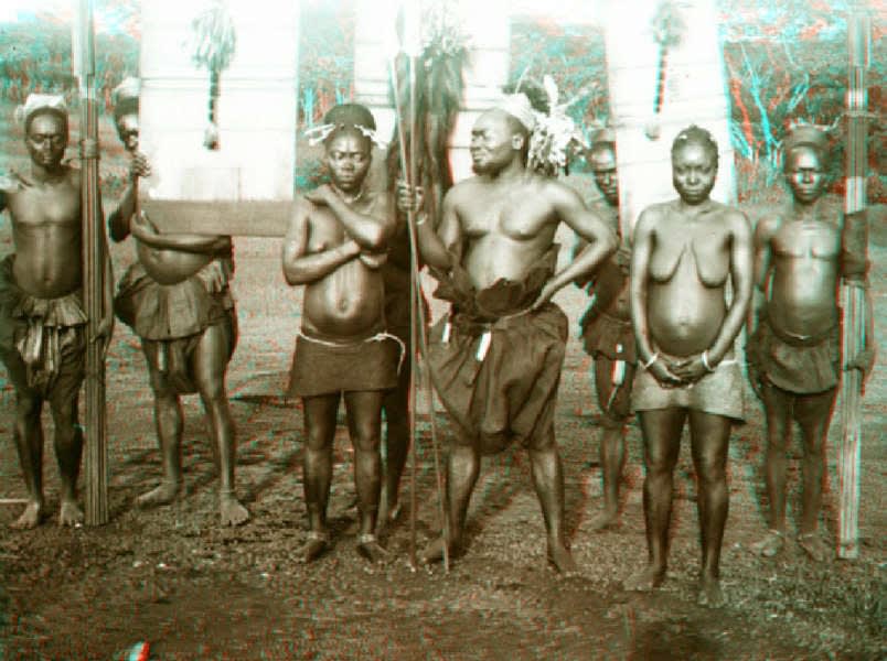 Chef Magbate from the Magoka with his shields and bundles of lances. Image courtesy of the American Museum of Natural History.