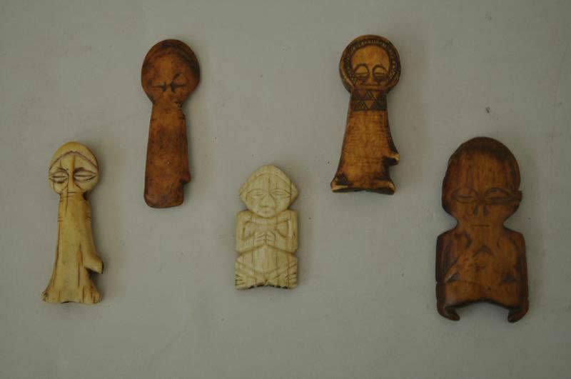 A group of Hungana ivories acquired from Umlauff in 1912. Image courtesy of the Penn Museum.