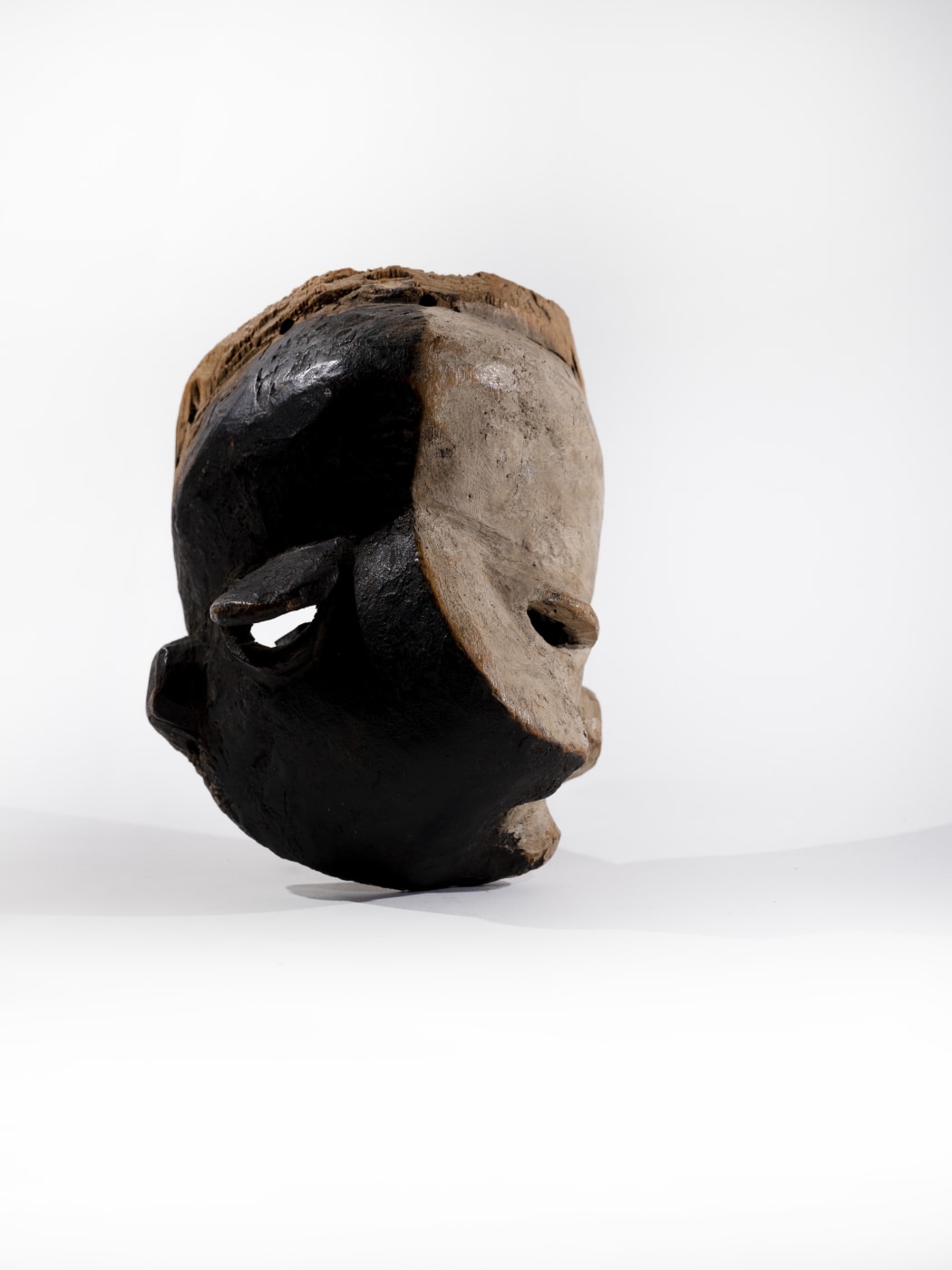 A rediscovered Pende sickness mask (mbangu)