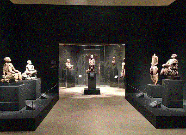 A sneak peek of the installation of “Warriors and Mothers: Epic Mbembe Art” at the Metropolitan. Image courtesy of Yaëlle Biro – as posted on her twitter account.