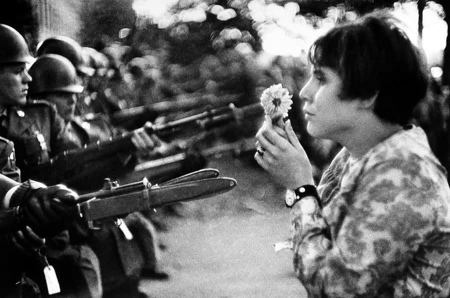 #1658 - Marc Riboud
