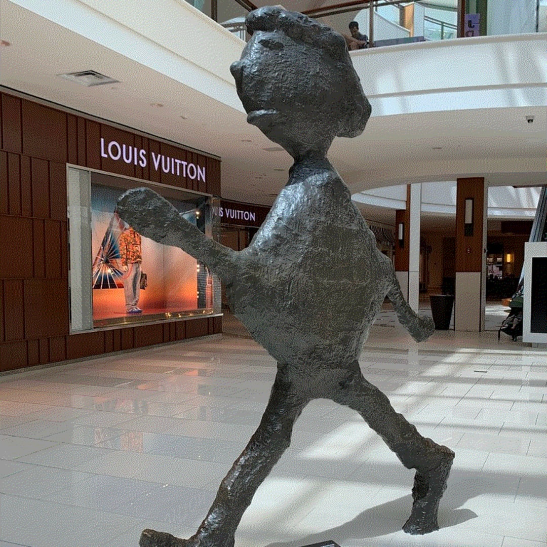 Donald Baechler. Walking Figure at Aventura Mall. Photo by Phillip Pessar.