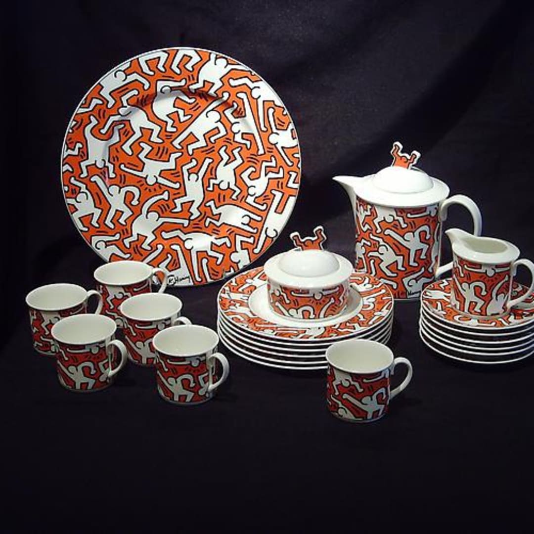 A Piece of Art – 1991 22-piece ceramic serving set by Villeroy & Boch Edition of 1000 Comes with original box