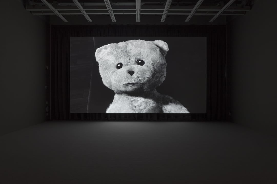 Juan Antonio Olivares Moléculas, 2017 High-definition video, colour, sound, 10 min.