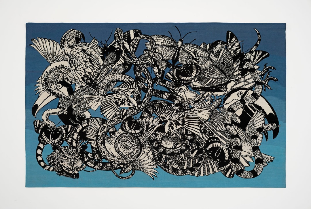 Regina Silveira Alados, 2021 tapeçaria em lã tecida em tear | loom-woven wool tapestry 190 x 300 cm | 74.8 x 118.11 in