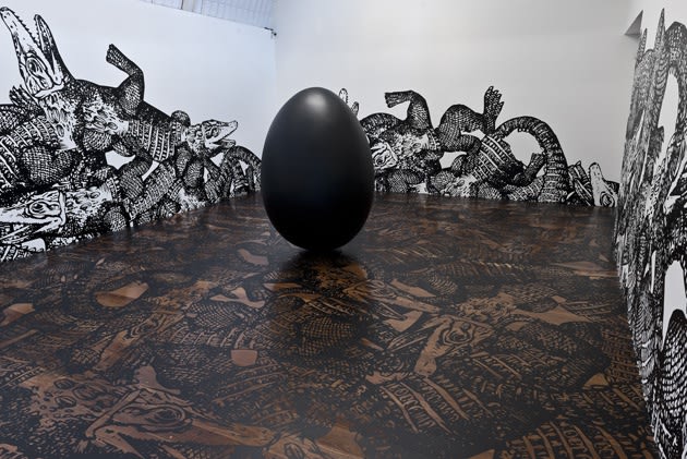 Regina Silveira | Fora de Escala