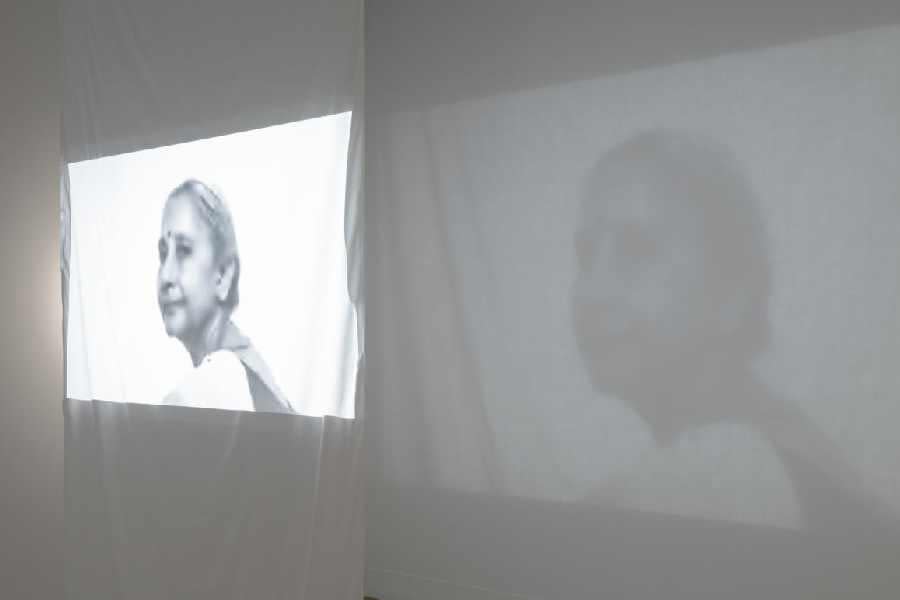 Indulge Express : Aishwarya Arumbakkam’s newest showcase in Kolkata preserves a sense of closeness