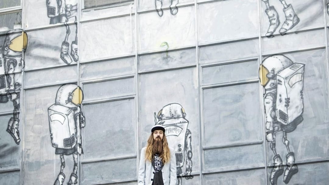 Copyright by CHARLOTTE CURD/FAIRFAX NZ