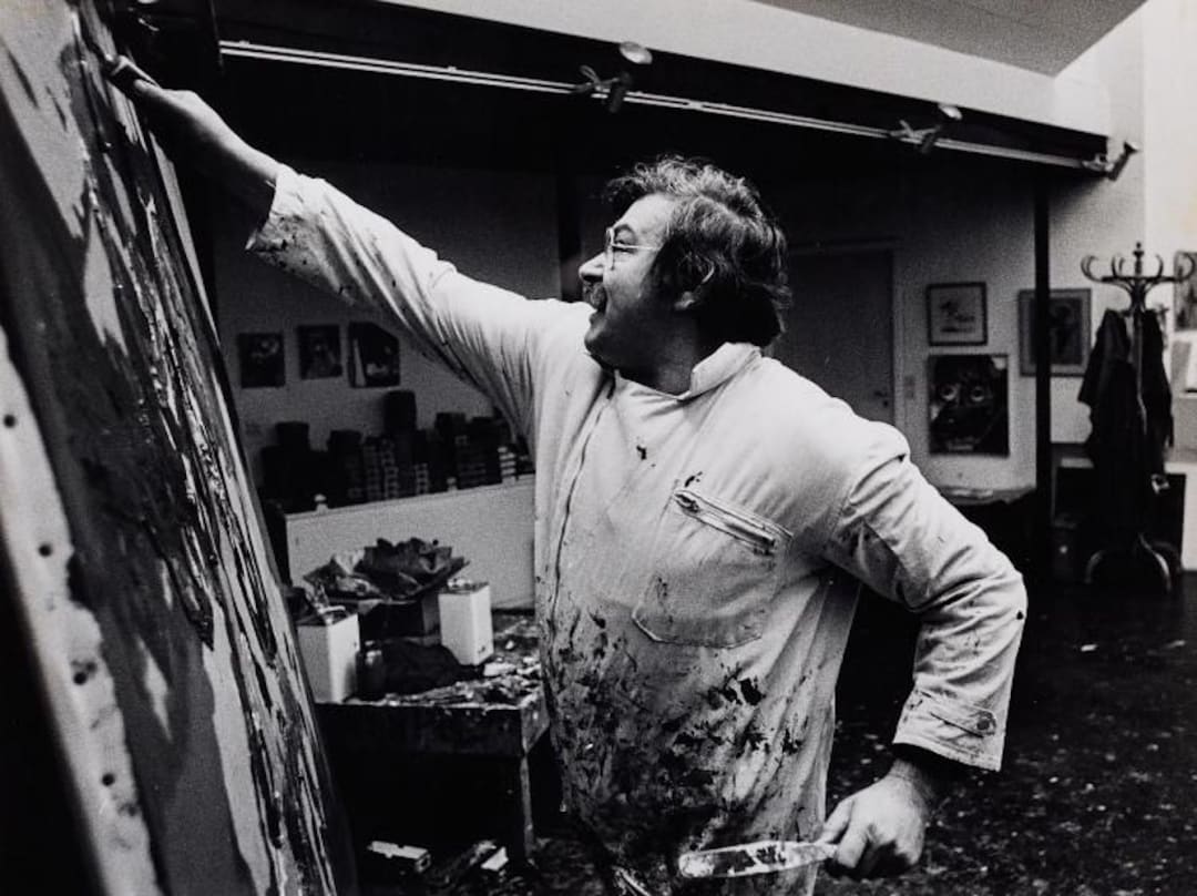 Karel Appel working in his studio, c. 1993. Photo: Nico Koster. Credit: Nationaal Archief/Collectie Spaarnestad/ANP/Fotograaf onbekend.