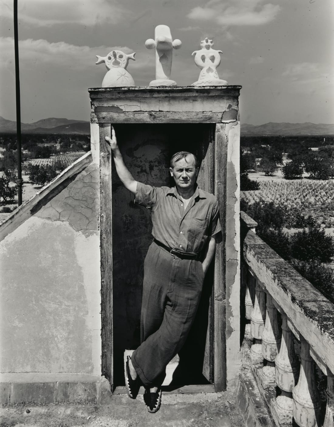 Irving Penn Joan Mir&oacute; on His House Roof, Tarragona, Spain, 1948 Gelatin silver print 33.97 x 26.67 cm (13.37 x...