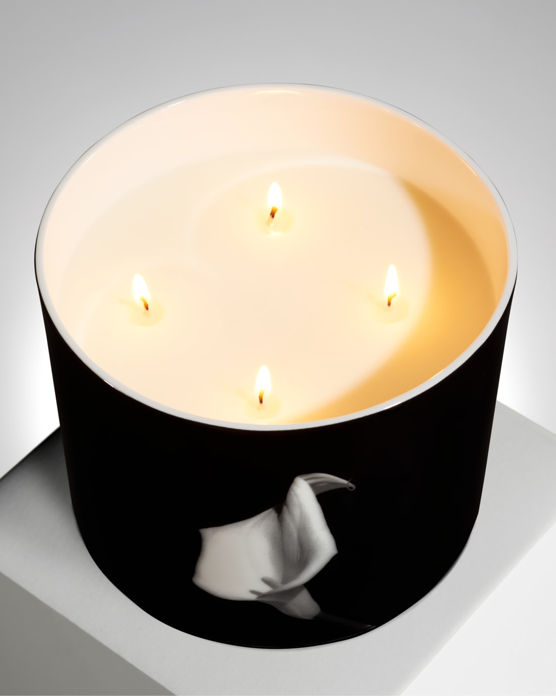 Candle  Marc Newson Ltd