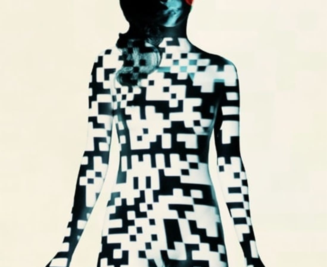 Carli Hermès, QR