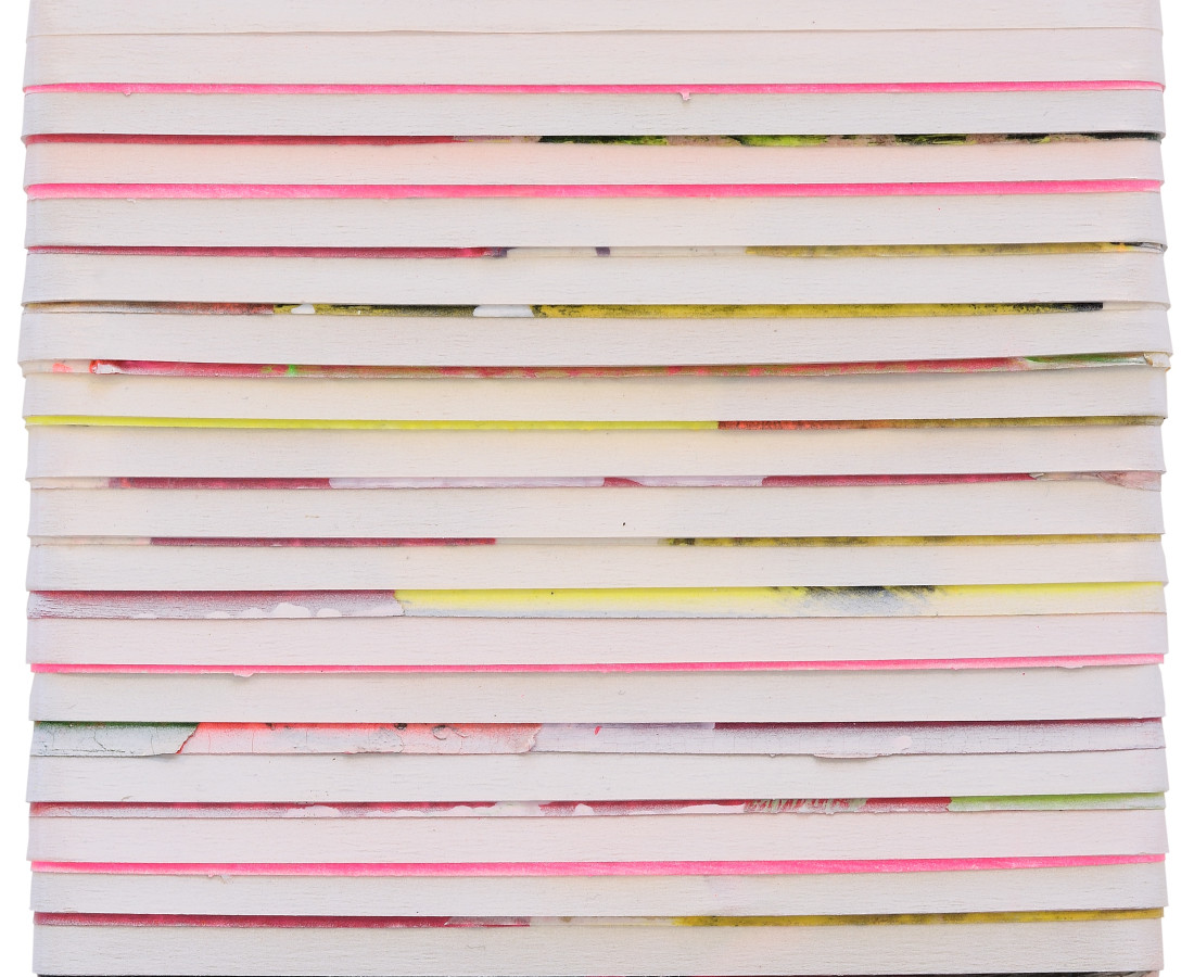 Paolo Bini: Monochrome, 2015, 24 x 24 cm, acrilico su nastro carta su tela