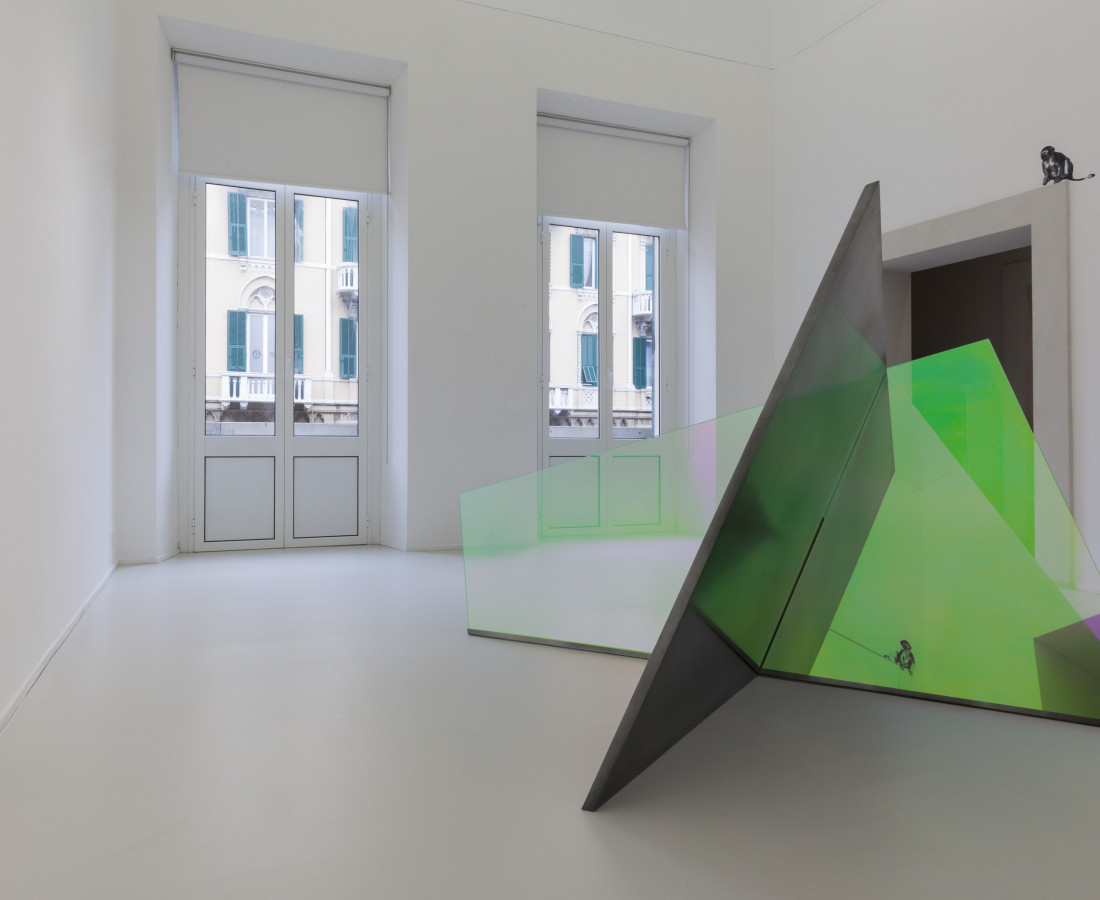 Matteo Negri, Piano Piano, 2016, galvanized iron, liquid chrome, tempered glass and film 257 x 276 x 160 cm