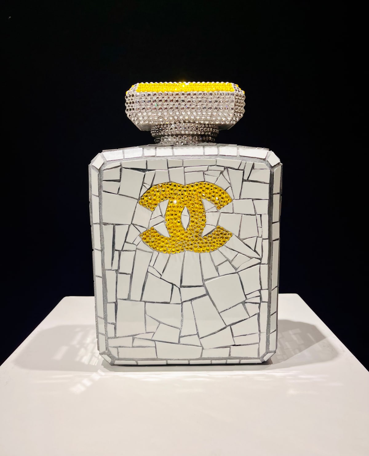Chanel Doré et Blanc