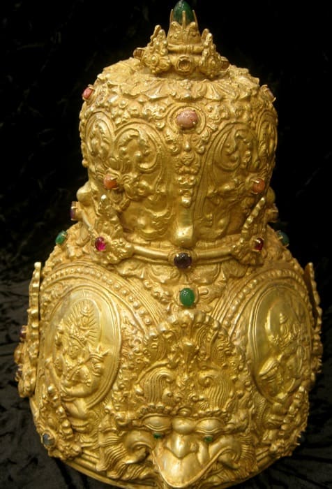 Royal Gold Crown, 1300 CE - 1600 CE | Barakat Gallery