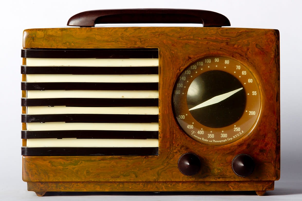 Catalin Radios | The Keen Collection of Outsider Art at Catalin Radios | The Keen Collection of Outsider Art at
