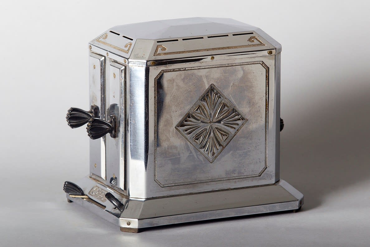 Toasters COLEMAN TOASTER OVEN 1930 s The Keen Collection of Outsider Art at Bethany Mission
