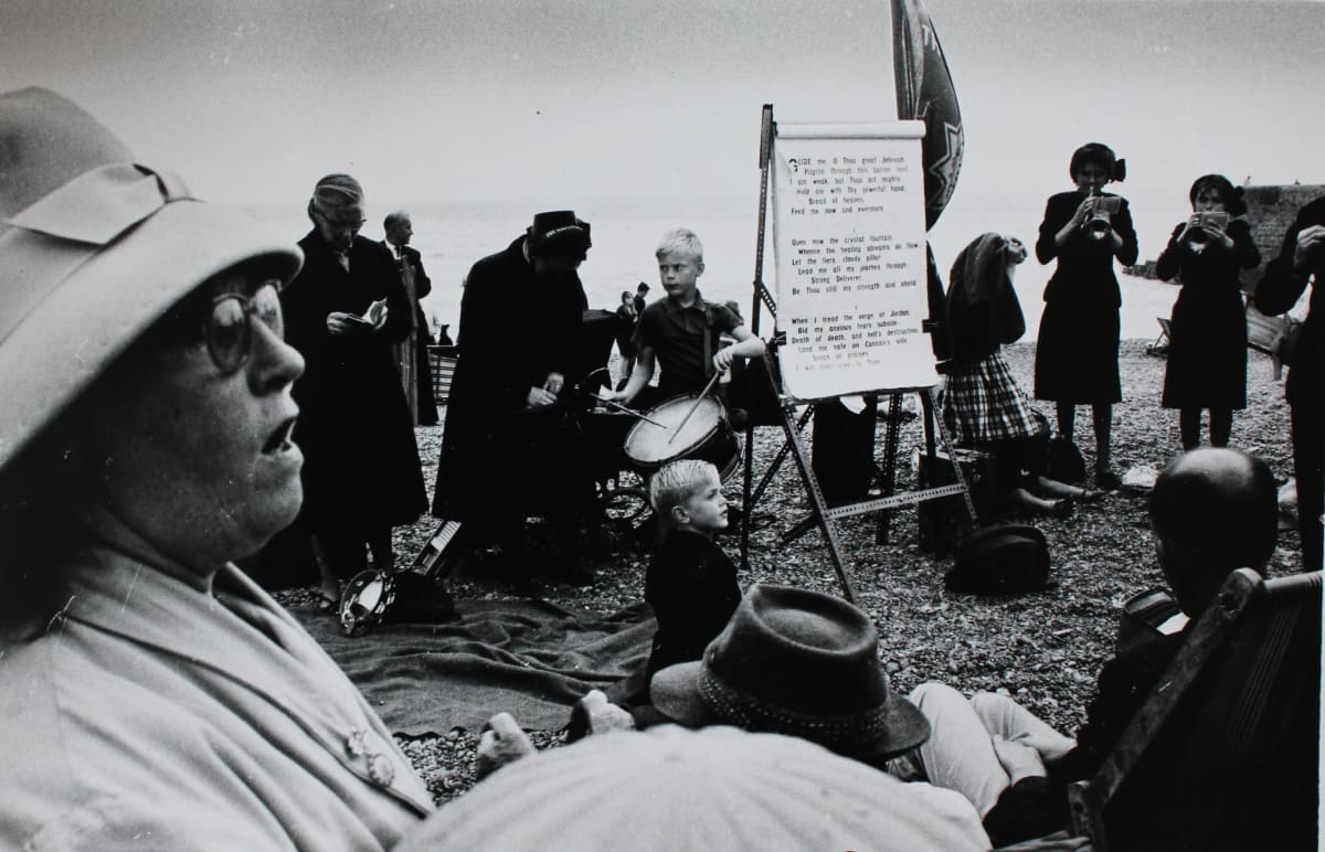 Tony-Ray Jones: “A Day Off: An English Journal” (1974