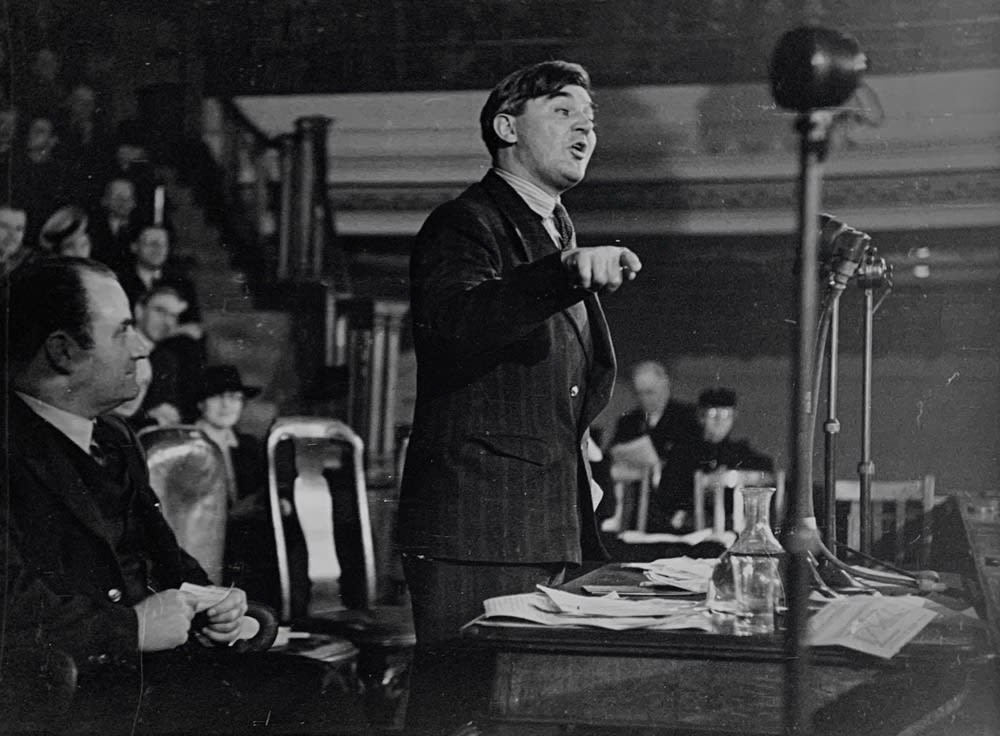 値下げしました‼️Kurt Hutton Dining out 白黒写真