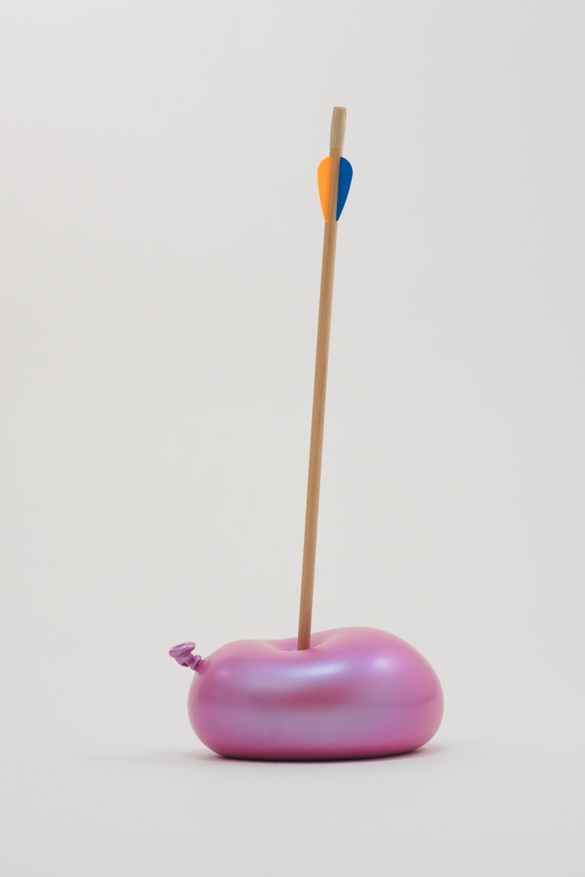Último Instante. Single arrow balloon. Rosa metalizado., 2023