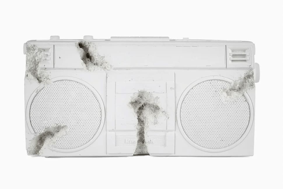 Daniel Arsham, Radio Future Relic 08, 2017 | Guy Hepner Daniel Arsham, Radio Future Relic 08, 2017 | Guy Hepner
