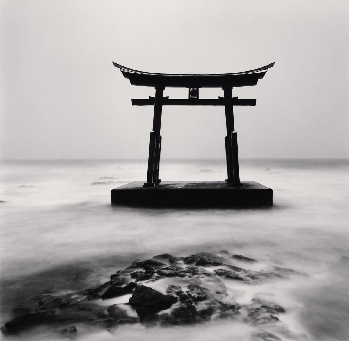 Michael Kenna - Forms of Japan | Ira Stehmann