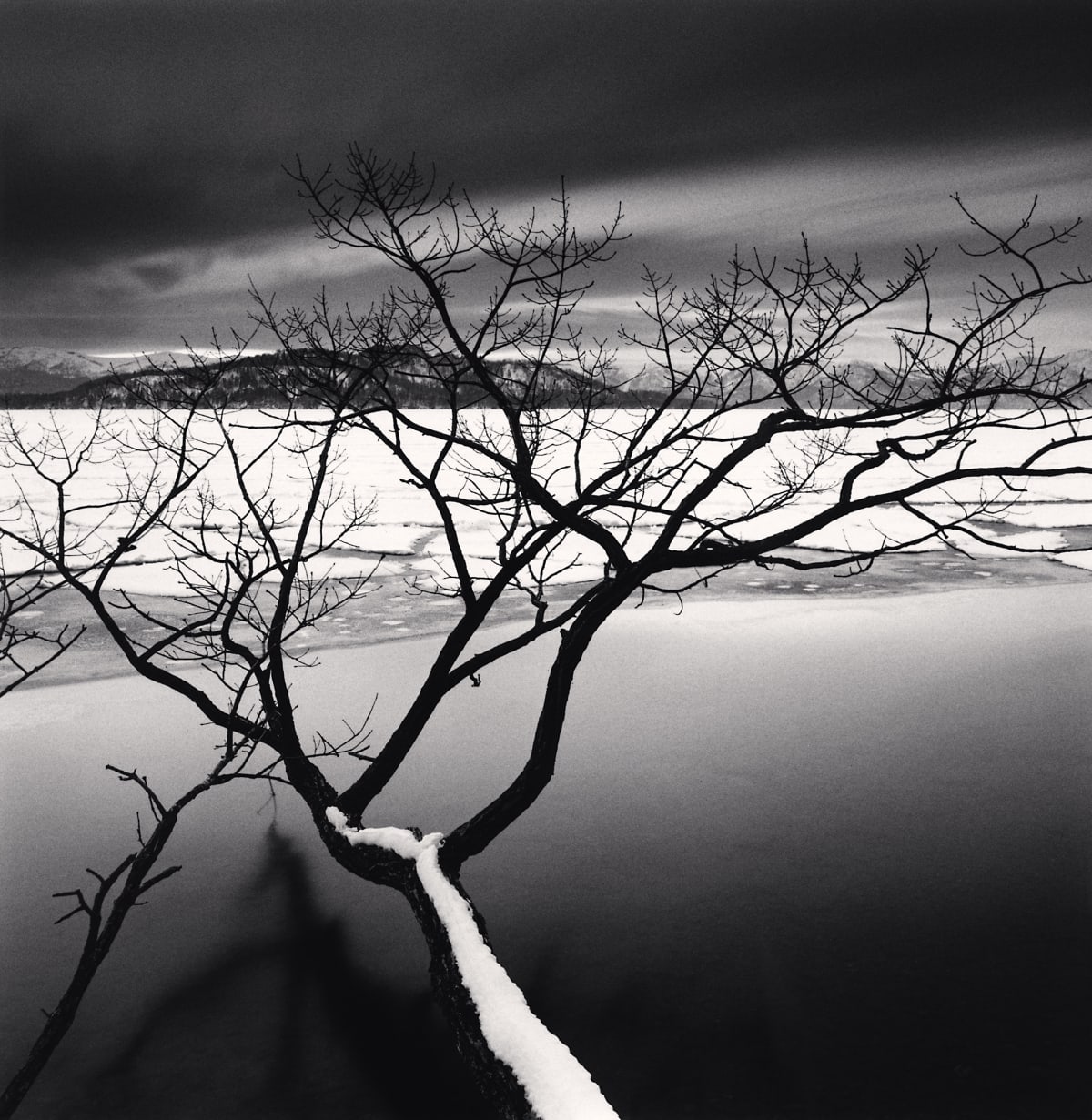 Michael Kenna - Forms of Japan | Ira Stehmann