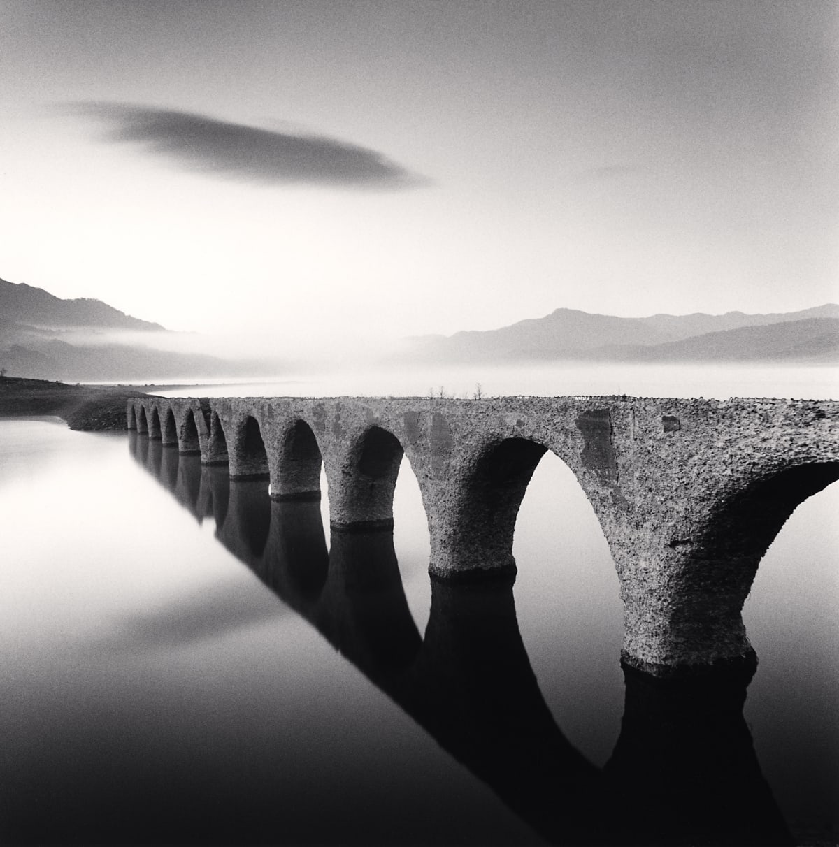 Michael Kenna マイケル・ケンナ　Forms of Japan Forms of Japan: Michael Kenna (deutsche Ausgabe): Kenna
