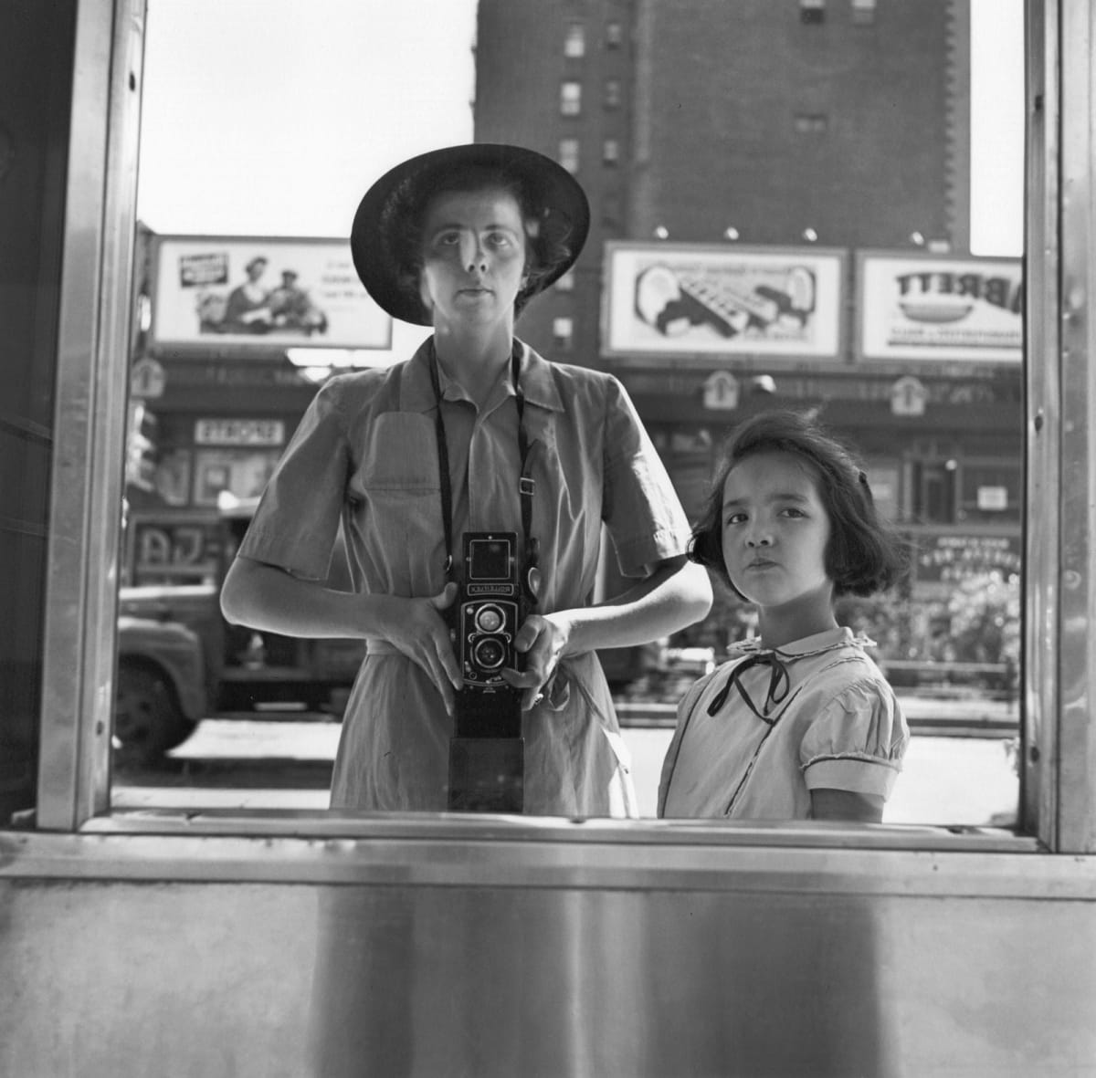 Vivian Maier | 2013-10-16 | Les Douches la Galerie