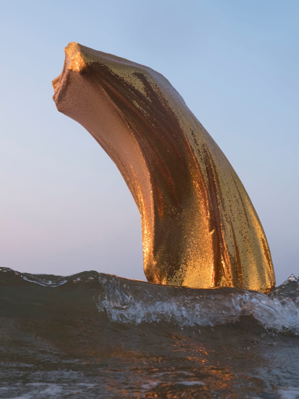 Eamonn Doyle 「K」 Eamonn Doyle Illuminates The Shape Of Mourning In His Photo