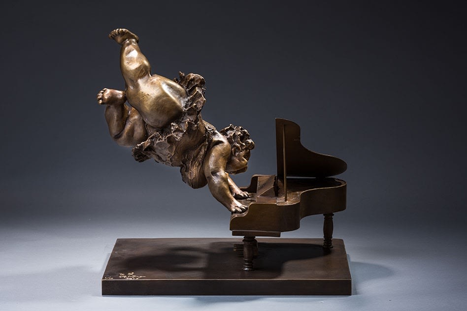 Xu Hongfei 許鴻飛, Flying Piano 飛琴, 2015 | Ora-Ora